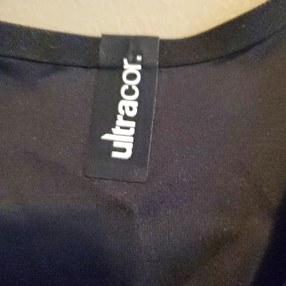 Ultracor Women's Houndstooth Sports Bra Workout Top in Black and Charcoal Size S - Picture 5 of 7